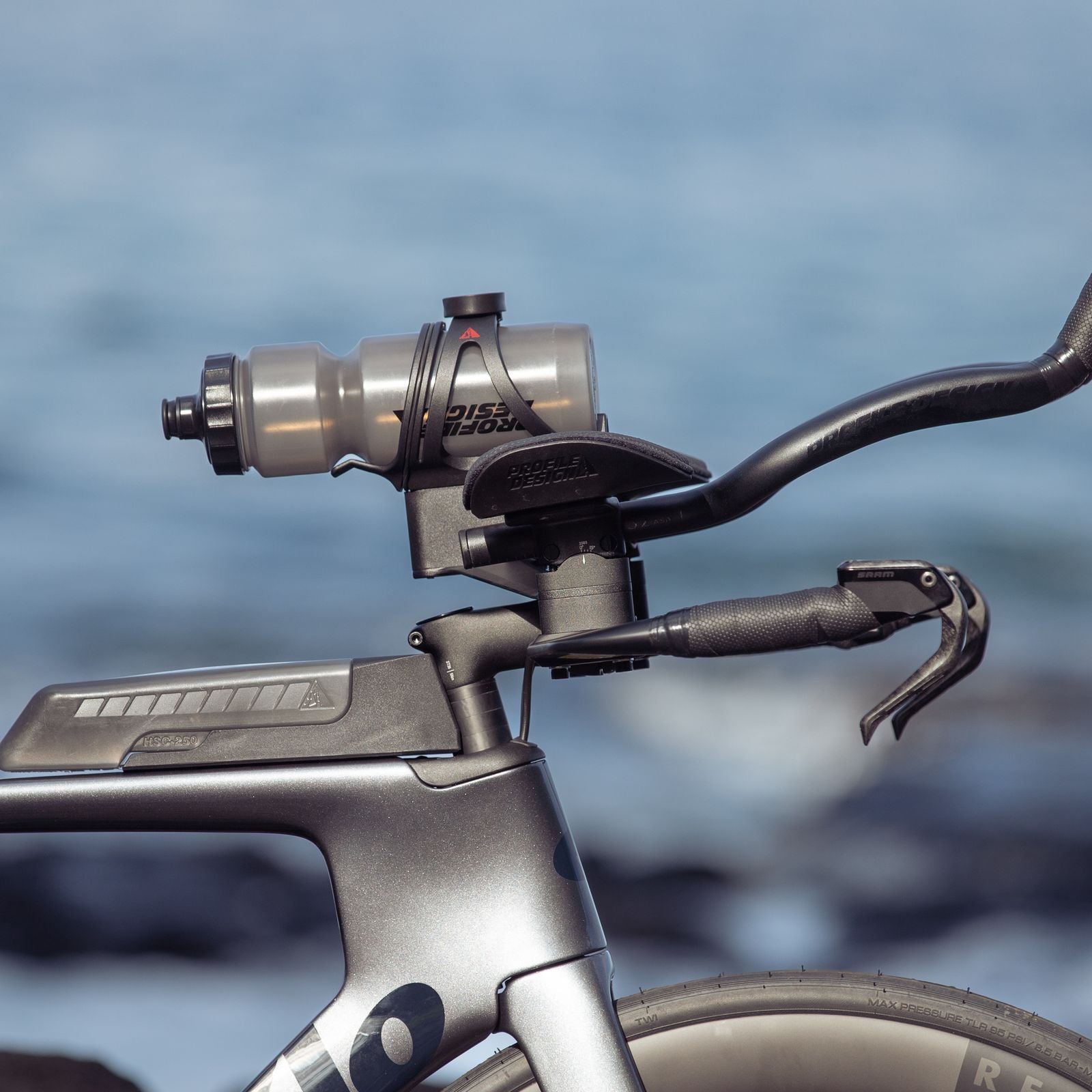 Cycling components; Aerobars, Hydrating, Wheels, Handlebars and